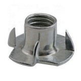 Гайки врезные (DIN 1624)